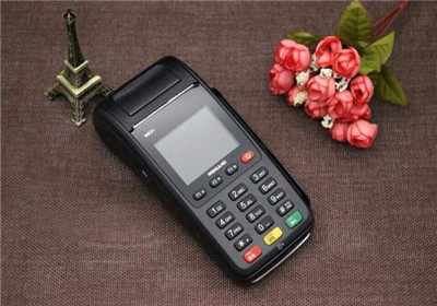 點佰趣pos機是一清機嗎？