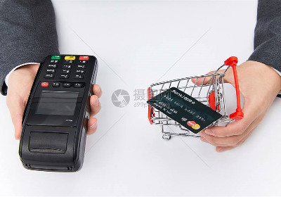 成都做移動pos機(jī)代理的人多嗎?
